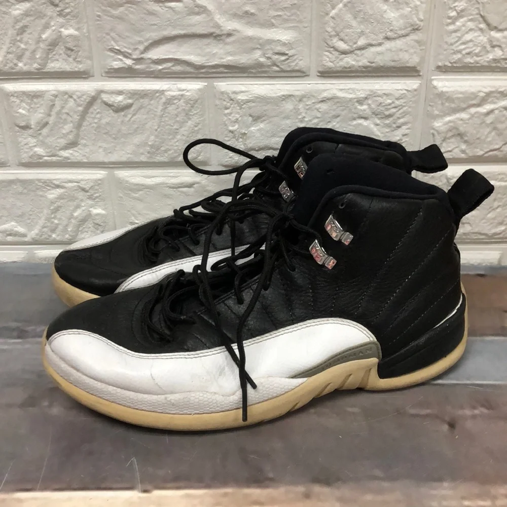 Jordan 12‎ retro playoff black & white jumpman mens size 9.5
